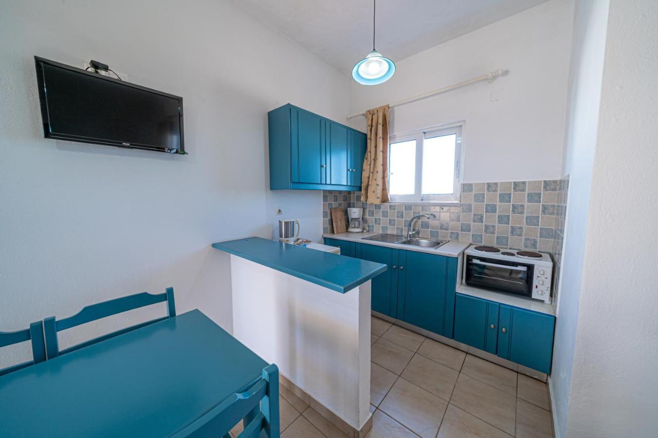Cretan Life Holidays Hotel Chorafakia Exterior photo